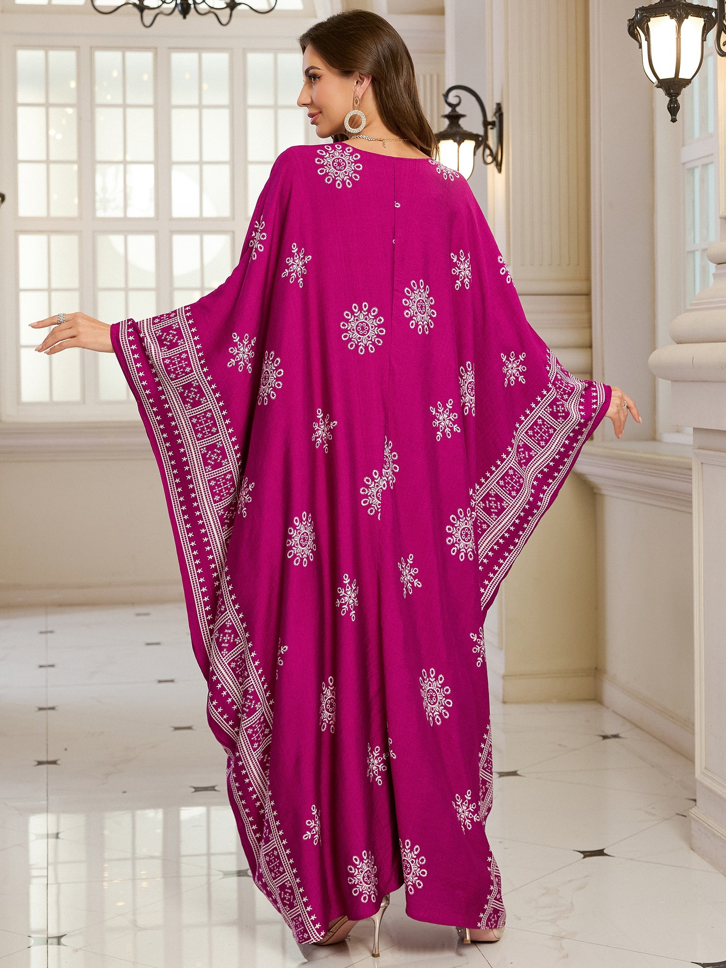 Geometric Pattern Kaftan Maxi Dress with Long Batwing Sleeves for Beach Cover Up